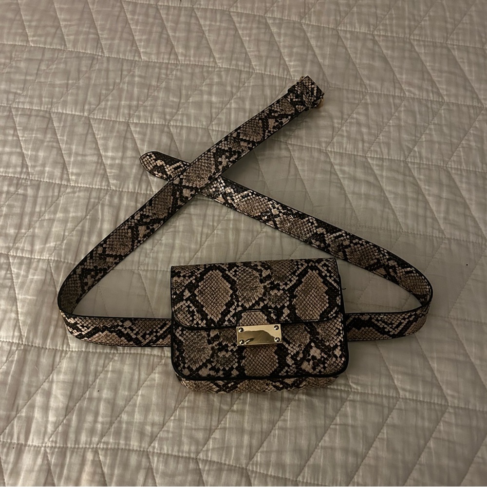 Snakeskin Belt Fanny Purse